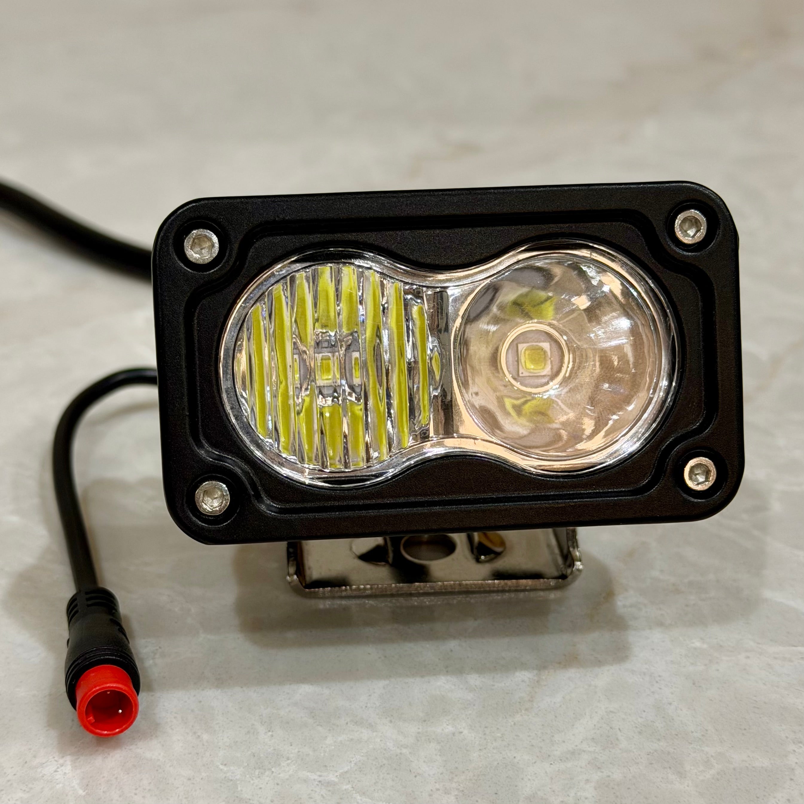 Baja Light V1 (plug and play, CUSTOMIZABLE)